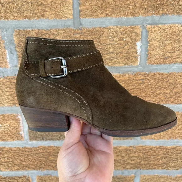 Aquatalia 'Fanny' Suede Ankle Boot 6 - Picture 10 of 12